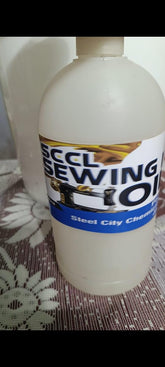 SCL Steel City Sewing Machine Oils, 1 Litre Oil Dispenser Sewing Machine Plastic Bottle with Long Angled Spout for Car/Bike/Kitchen/Sewing Machine