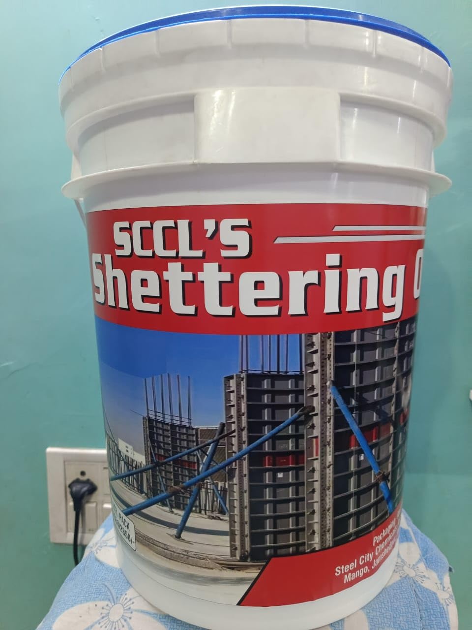 SCL Steel City Liquid Construction Shuttering Oil, (Oil Base) Crack Filler,Premium Water-Based Shuttering Oil & Crack Filler (18 Litres)